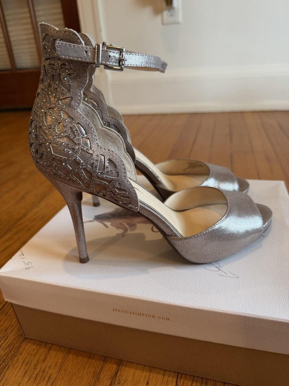 Jessica Simpson Shoes Womens Size 9.5 Silver Strappy Rhinestone Heels JS-BELLONA